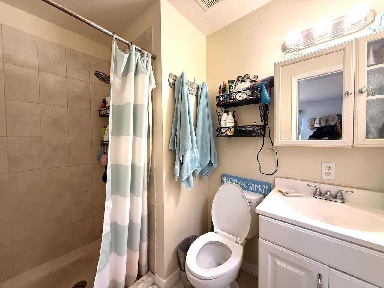 1881 Se Manth Ln - Photo 7 of 14