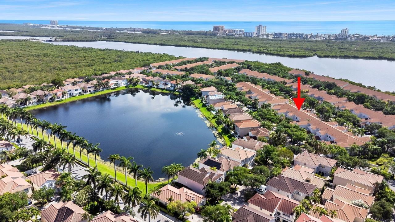 1551 Seagrape Way - Photo 4 of 27