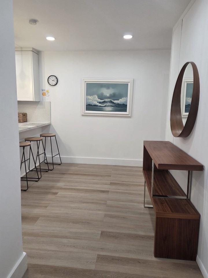 Nw 25th St - Photo 2 of 11