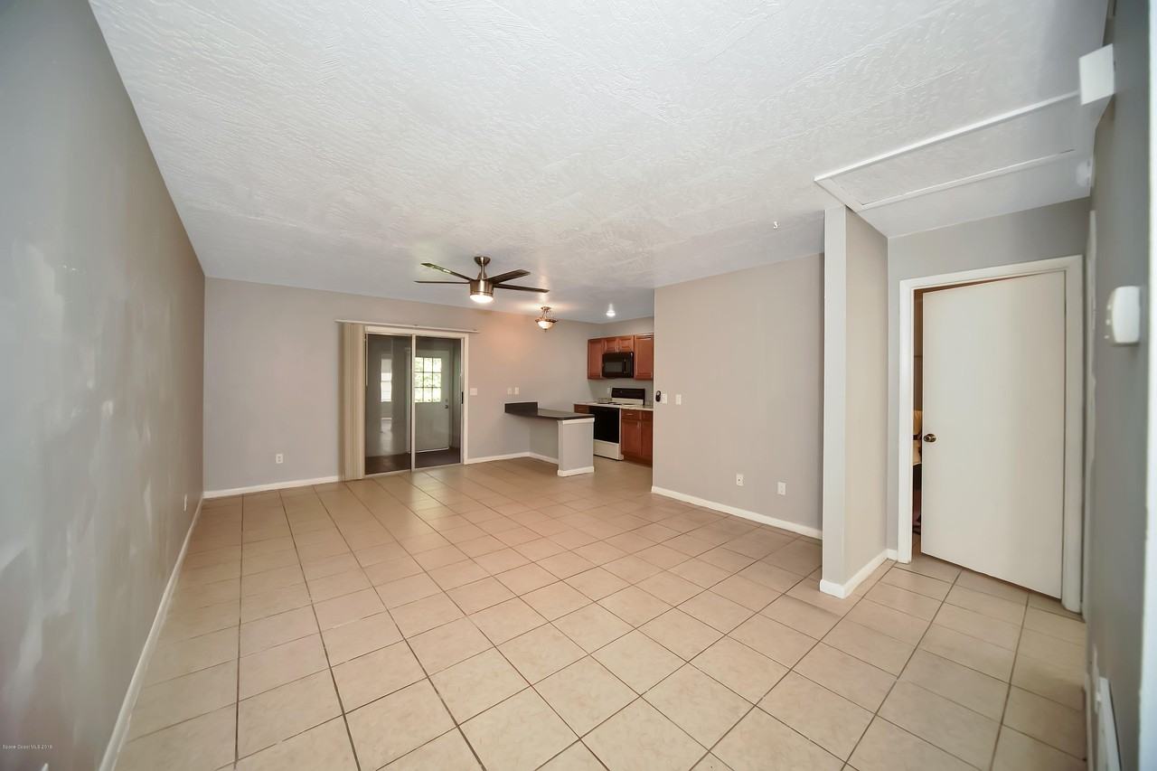 1914 Agora Cir Se #106 - Photo 2 of 8