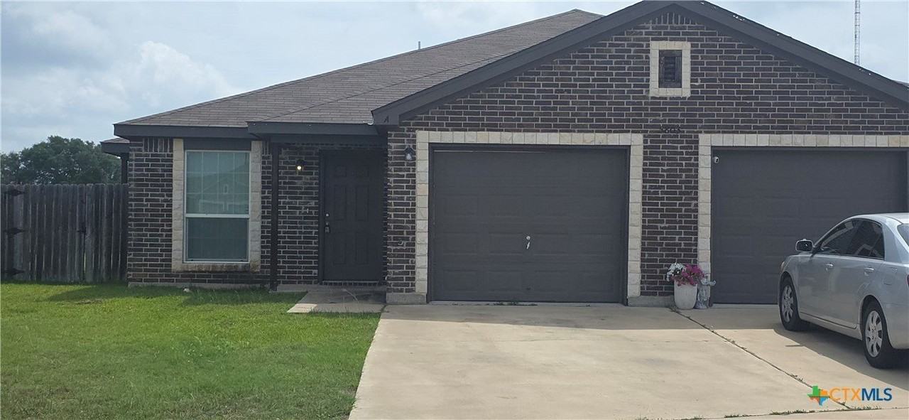 5803 Lariat Ct #A - Photo 2 of 26
