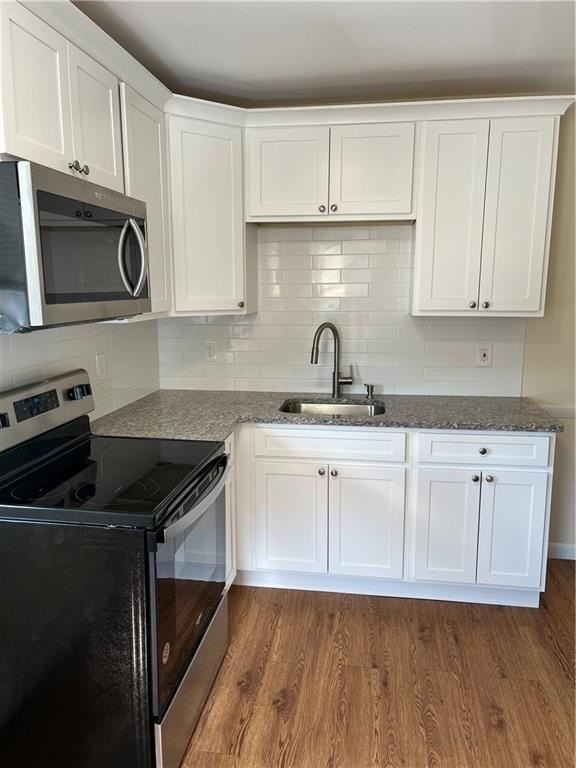 122 Englewood Ave - Photo 2 of 9
