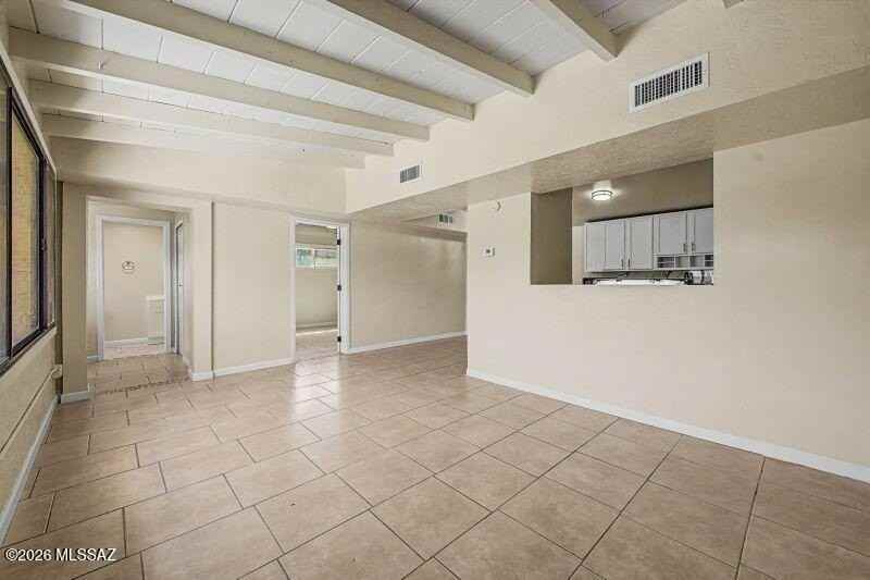 3762 E 22nd St #B - Photo 5 of 24