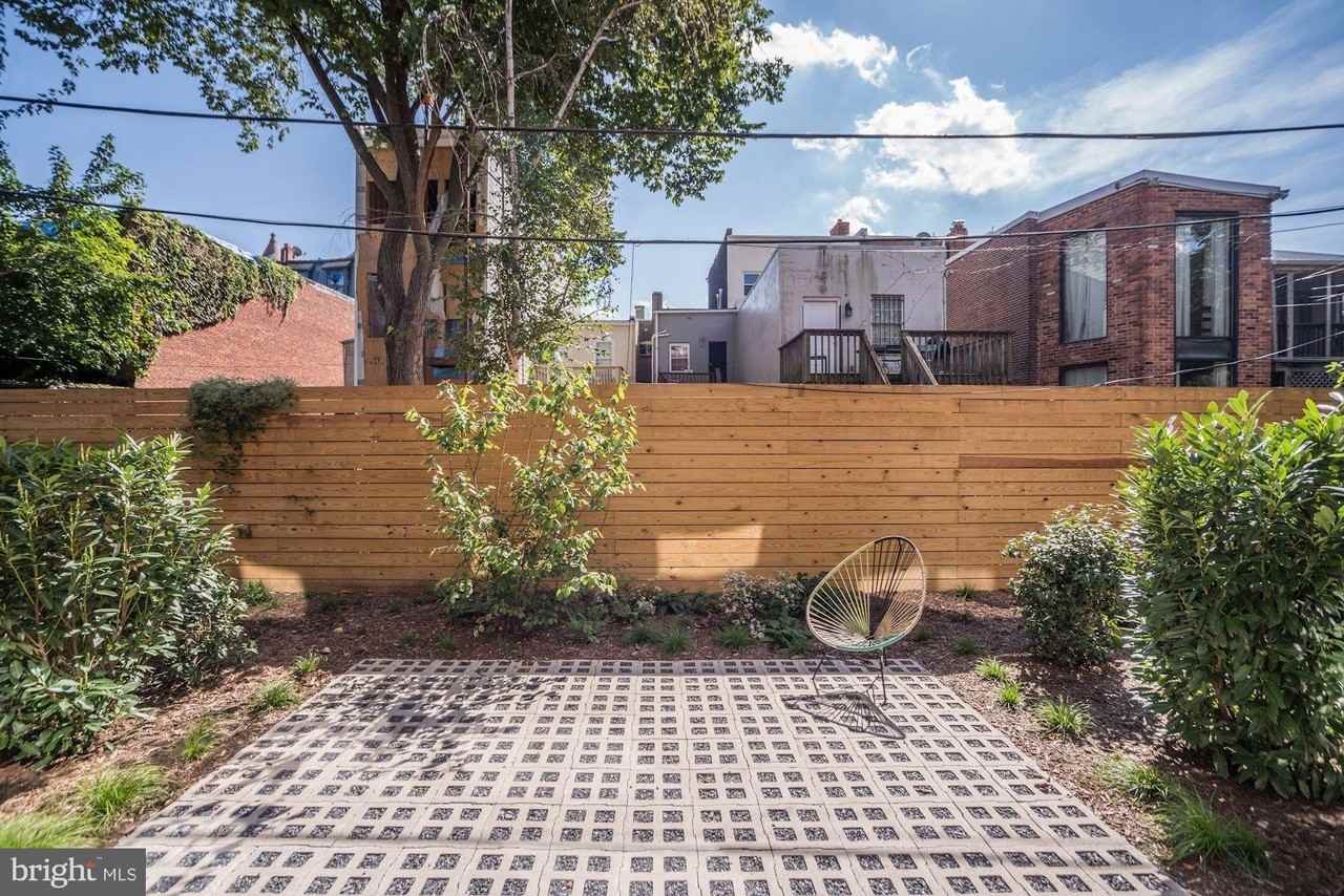 450 Ridge St Nw - Photo 4 of 13
