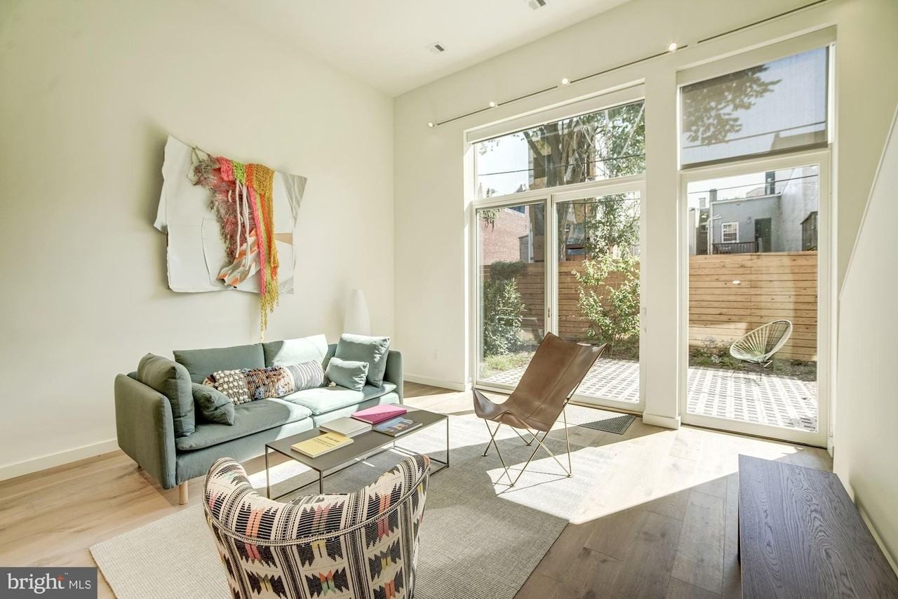 450 Ridge St Nw - Photo 6 of 13