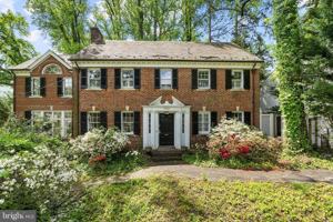featured image of 4530 Dexter St Nw