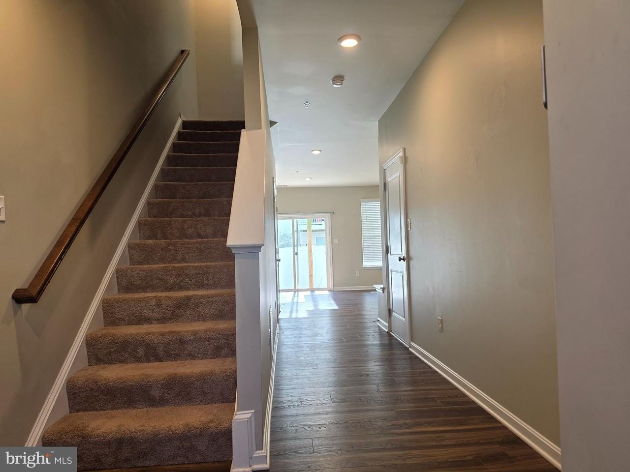 2008 Thornbrook Way - Photo 2 of 13