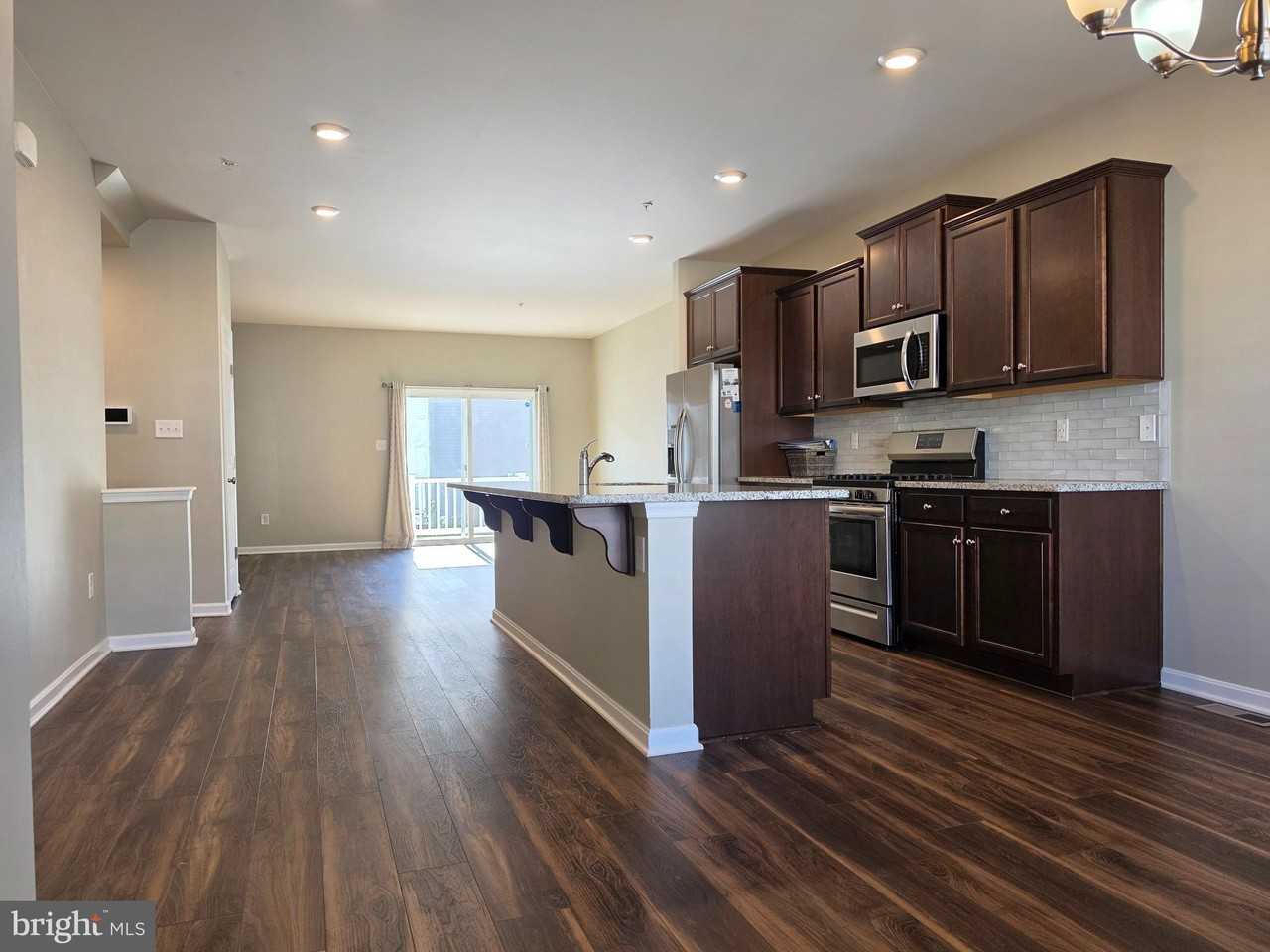 2008 Thornbrook Way - Photo 7 of 13