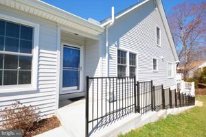 featured image of 2501 Eastern Point Ct