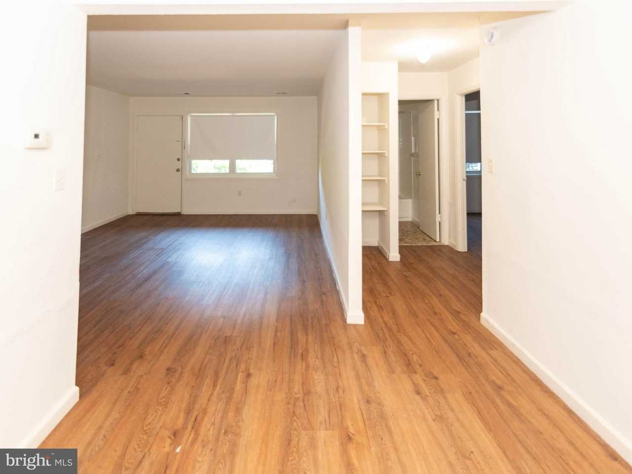 1214 Walker Ave - Photo 3 of 13