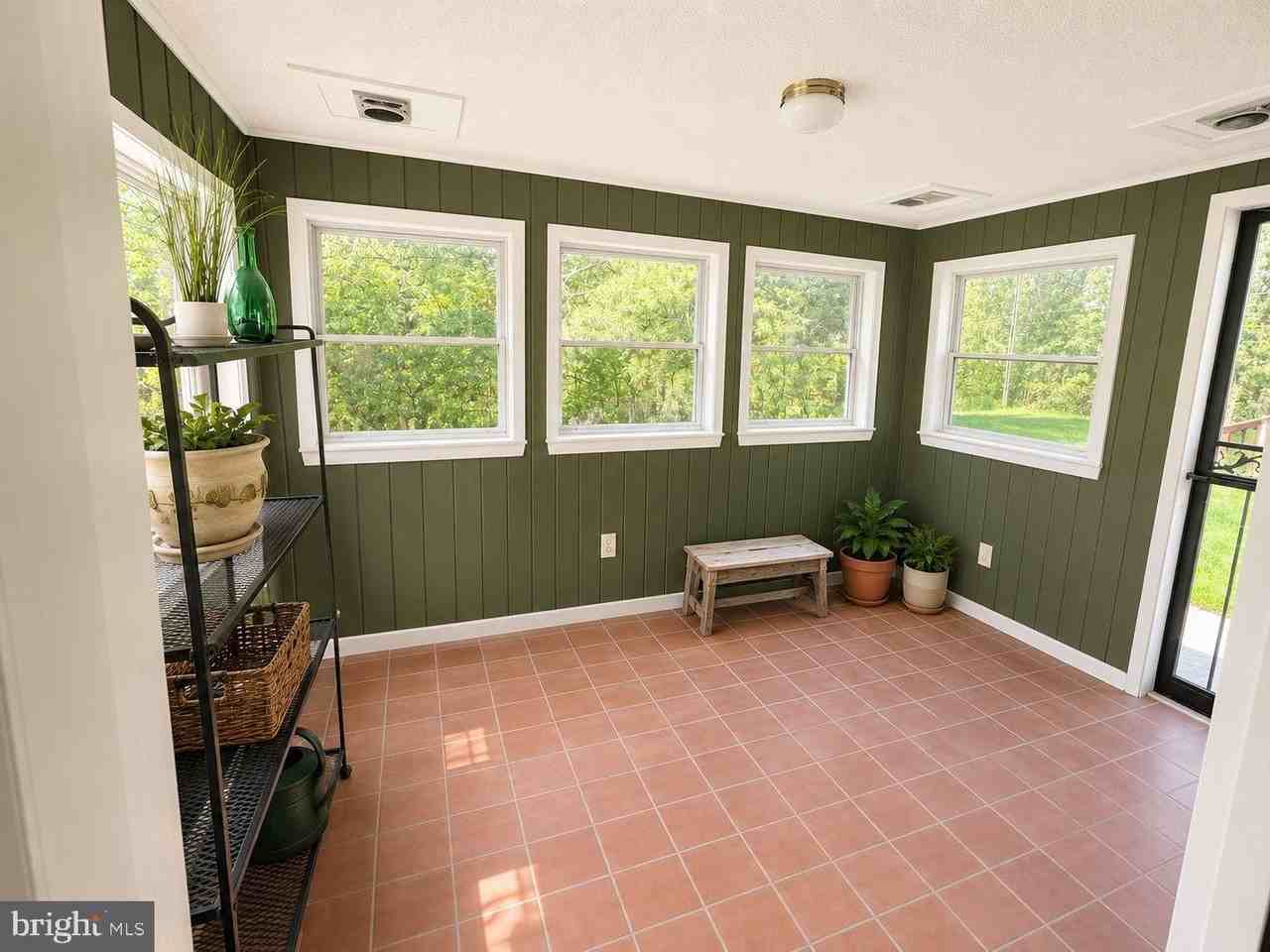 6741 Kincheloe Ave - Photo 4 of 4