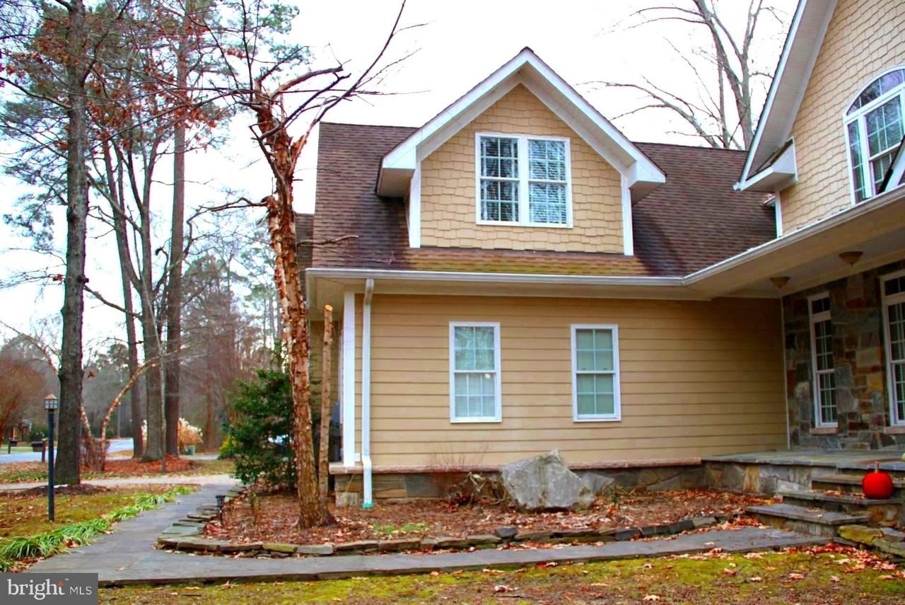 11432 Wollaston Cir - Photo 4 of 36