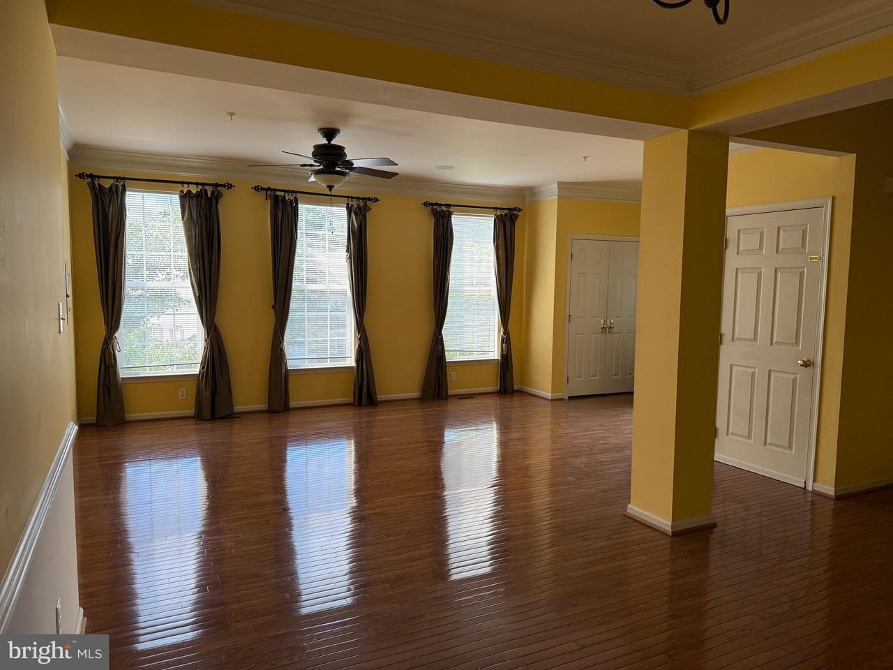 116 Fringetree Dr - Photo 2 of 20