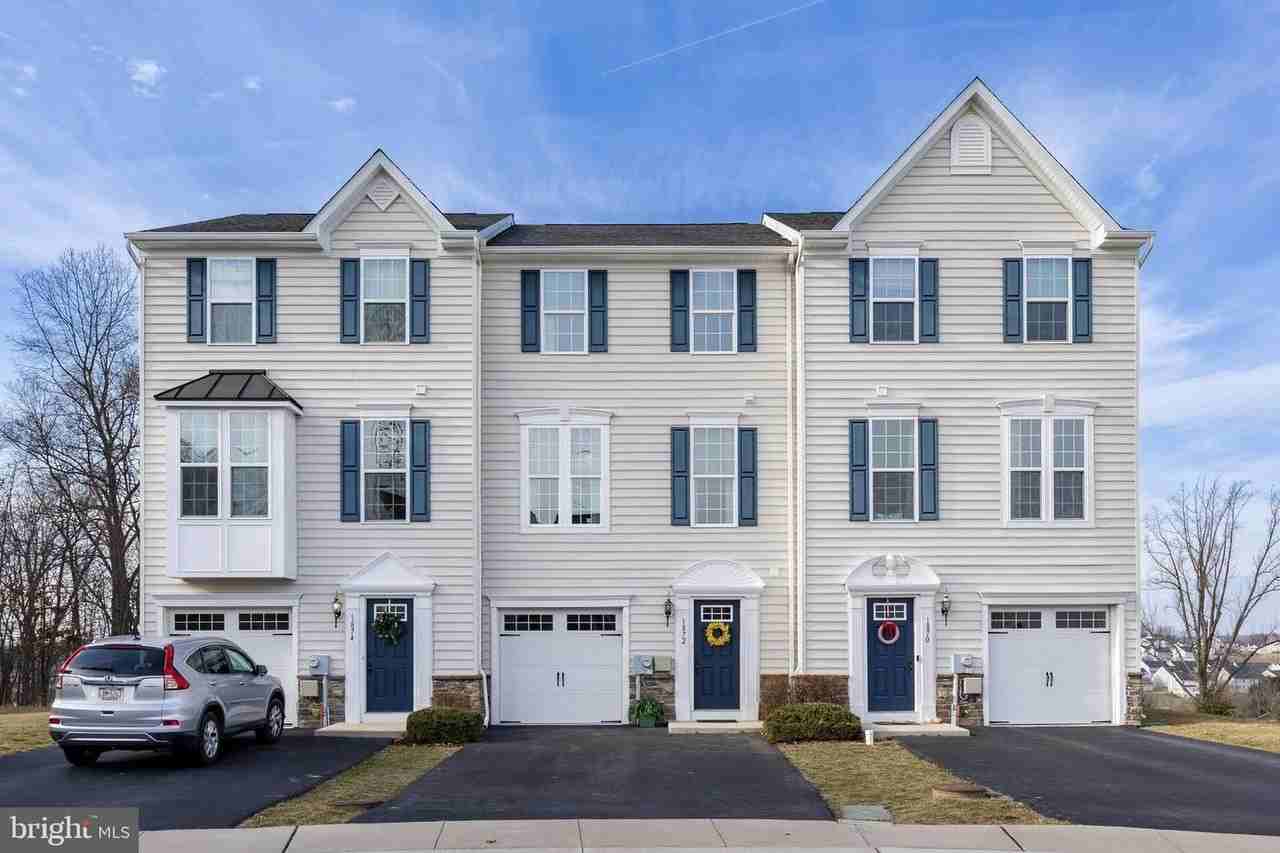 1872 Thistle Ct - Photo 3 of 14
