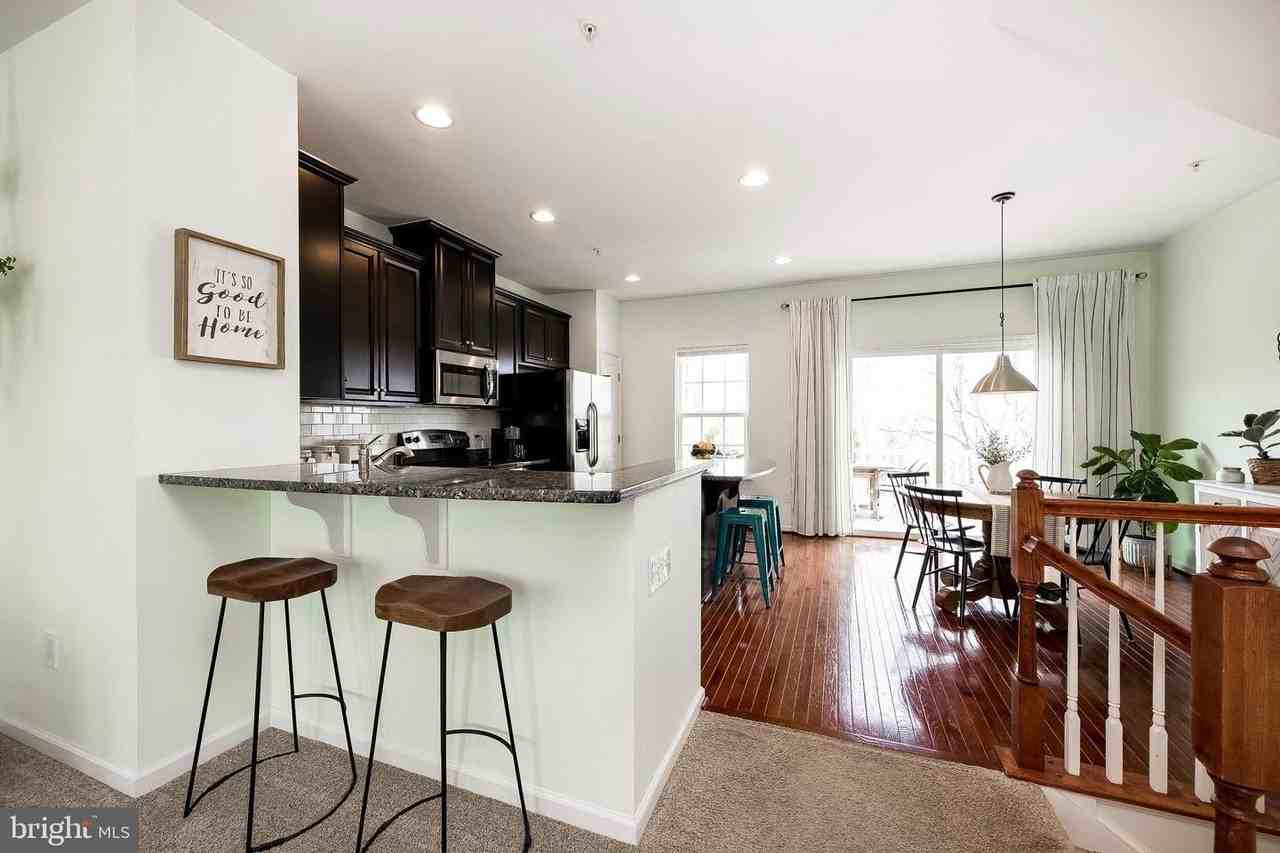 1872 Thistle Ct - Photo 7 of 14