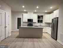 114 Continental Way - Photo 1 of 1