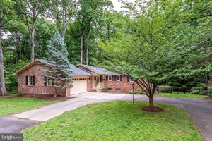 featured image of 5225 Old Dominion Dr