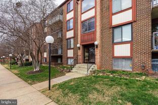 9728 Kingsbridge Dr #101 - Photo 1 of 1
