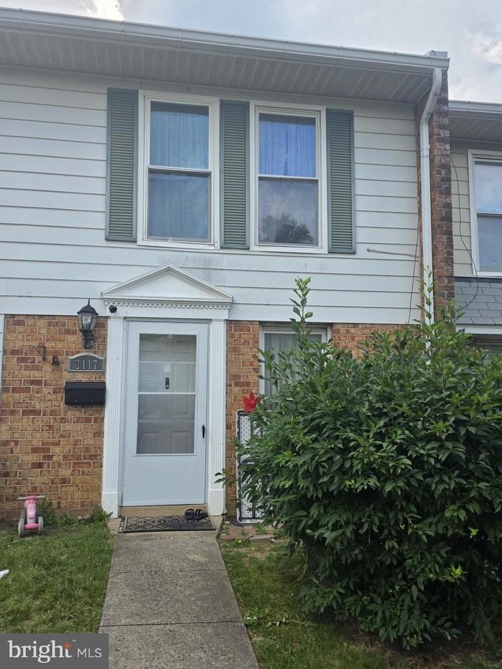 2117 Ferguson Pl - Photo 2 of 23