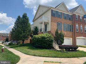 25937 Kirkwood Sq - Photo 1 of 1