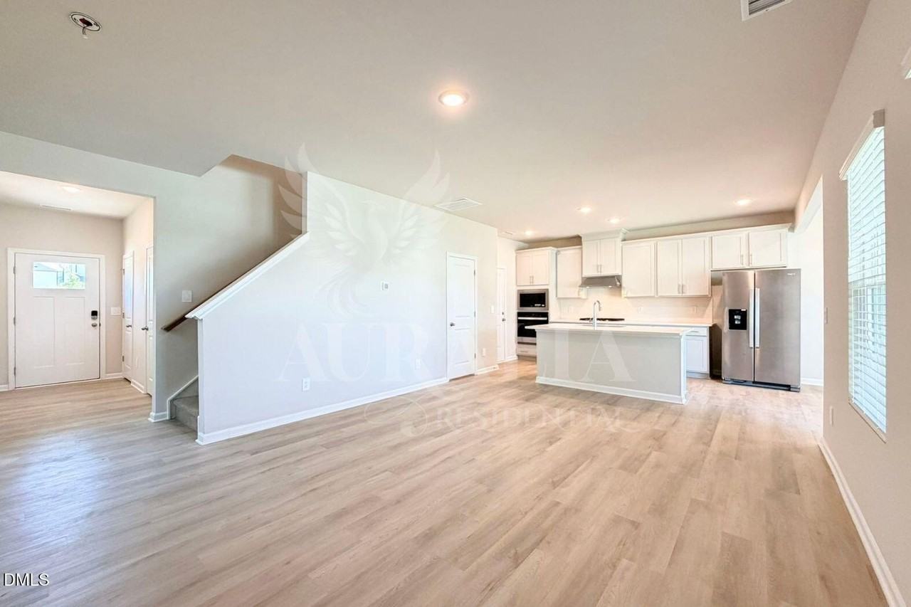 645 Red River Dr - Photo 6 of 45