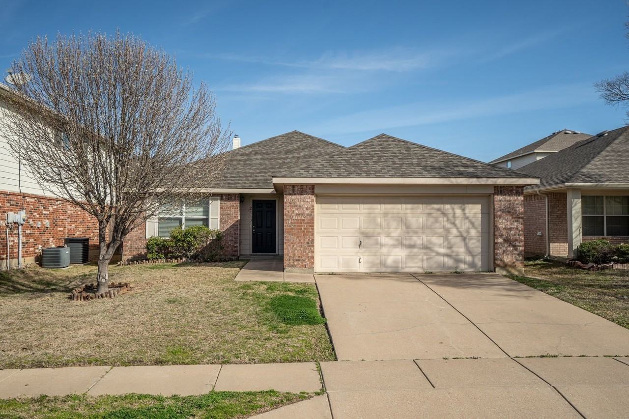 2117 Laughlin Rd