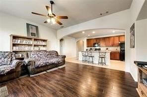 1604 Goodwin Dr - Photo 7 of 30