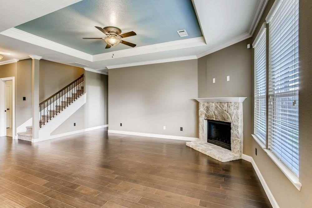 2009 Avondown Rd - Photo 5 of 33