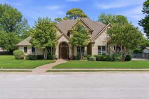 featured image of 1830 Johnson Ct