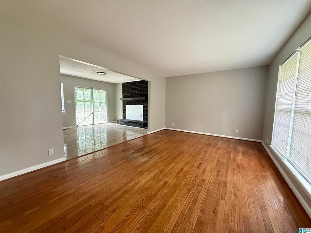345 Center Ave Nw #1 - Photo 2 of 12