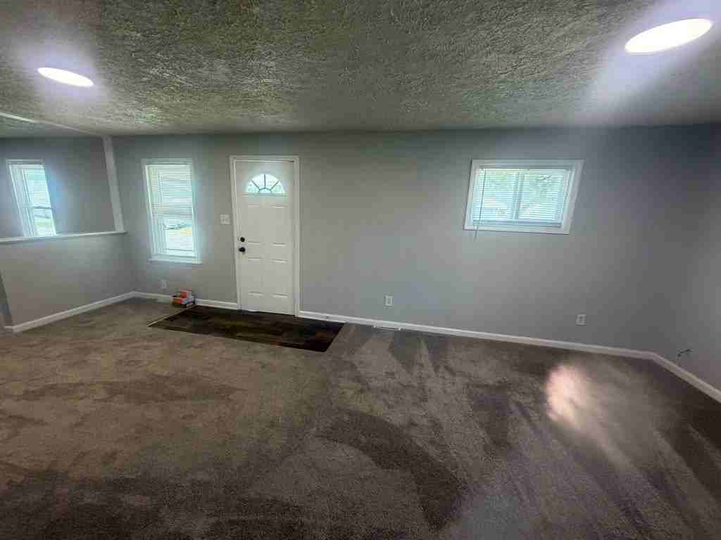 367 S Cole St #1 - Photo 4 of 11