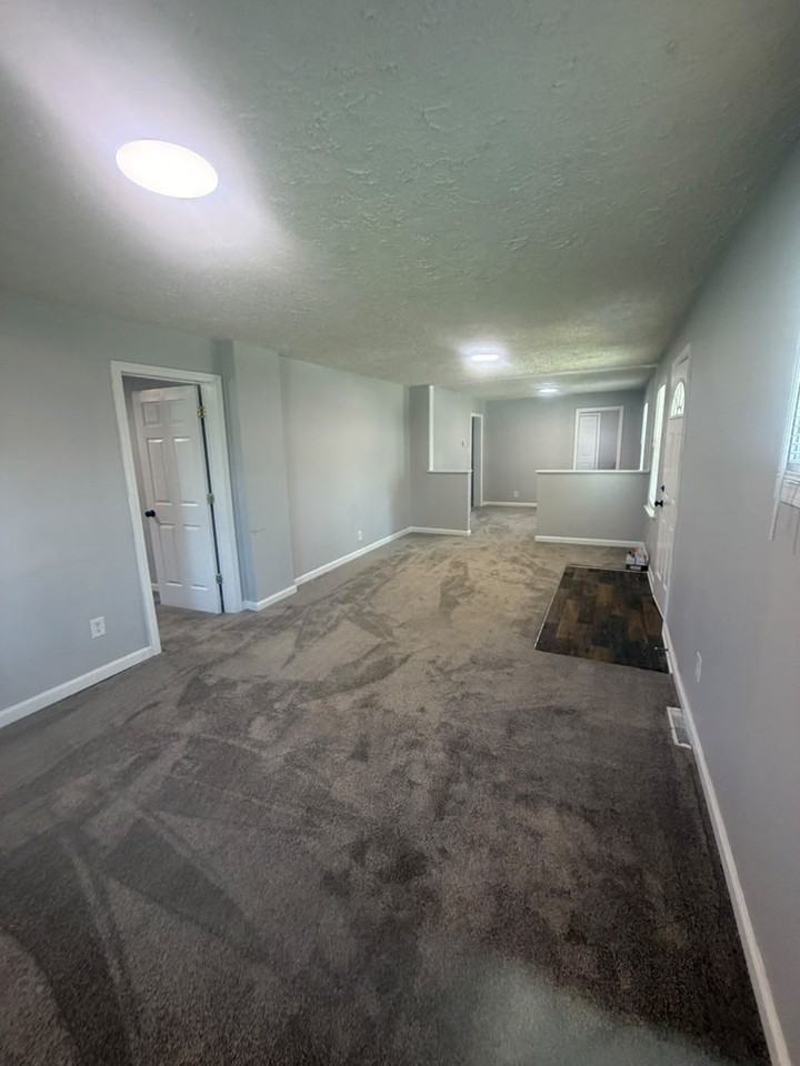 367 S Cole St #1 - Photo 5 of 11