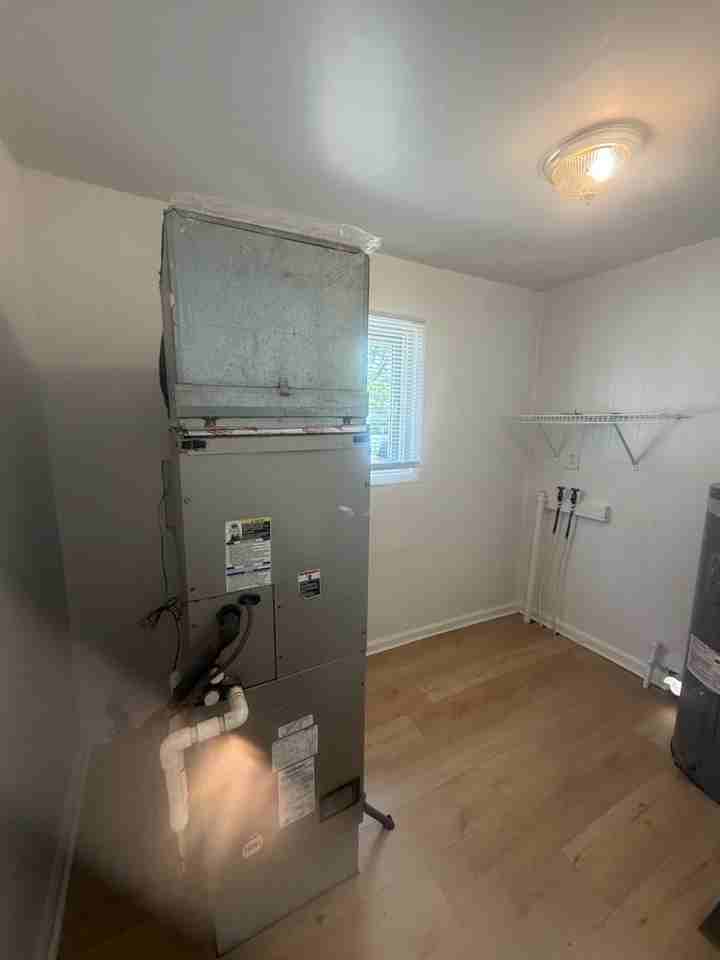 367 S Cole St #1 - Photo 7 of 11