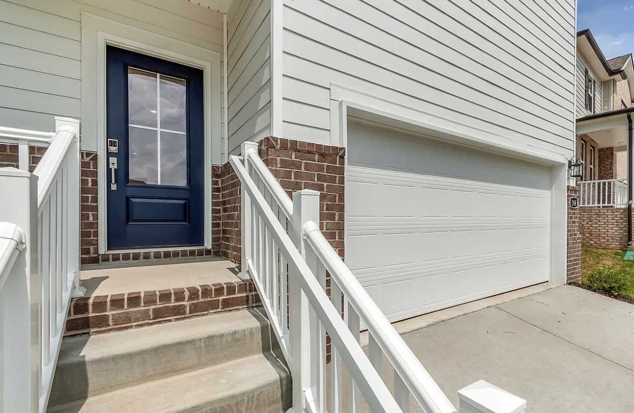 168 Millbrook Dr #1 - Photo 3 of 15