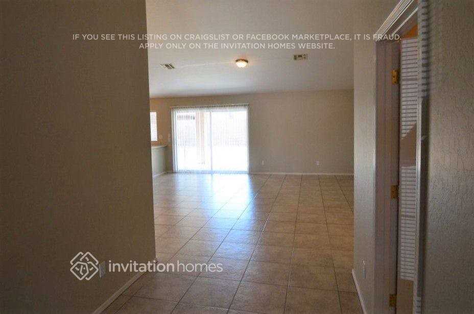 9243 W Mountain View Rd - Photo 2 of 18