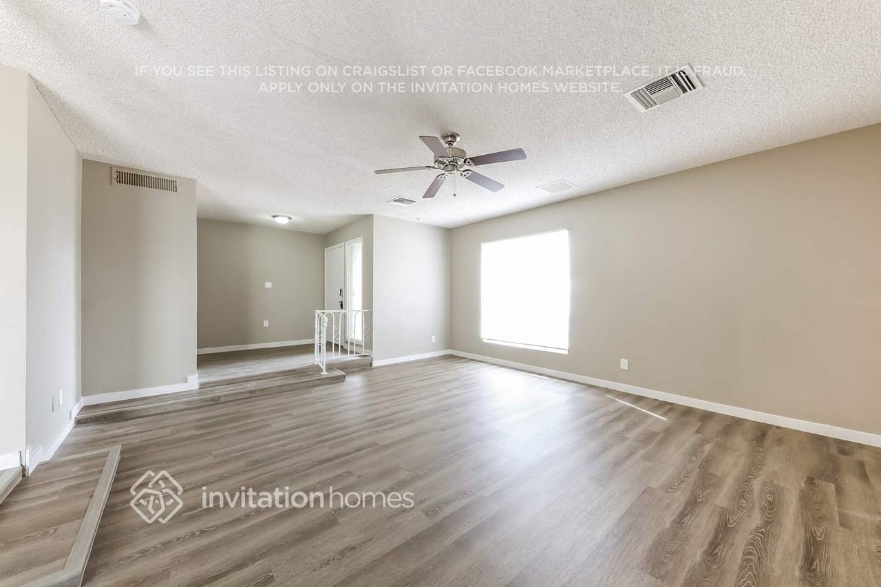 3751 W Shangri La Rd - Photo 4 of 17