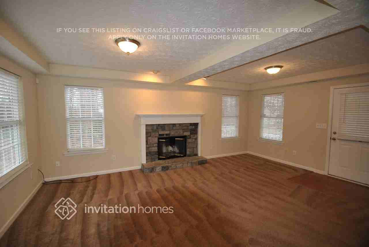 65 Shelby Oaks Trl - Photo 2 of 10