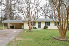 110 Woodglen Ct - Photo 1 of 1