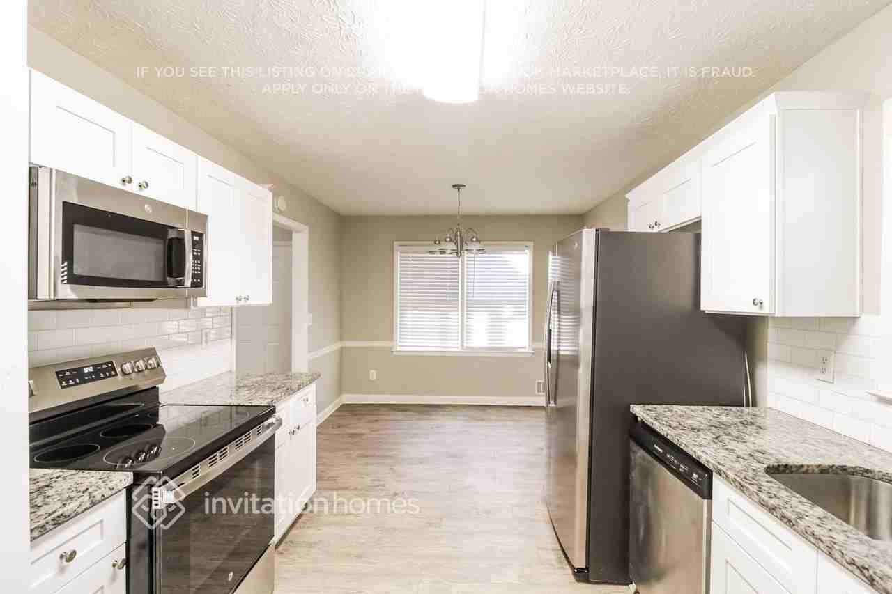 1811 Sigman Trce Nw - Photo 7 of 18