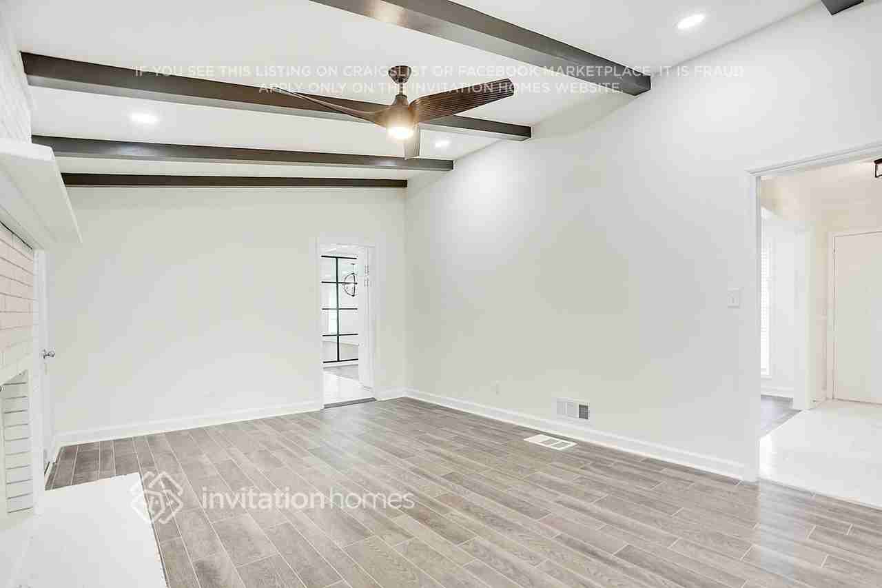 3195 Pyrite Cir Sw - Photo 4 of 27