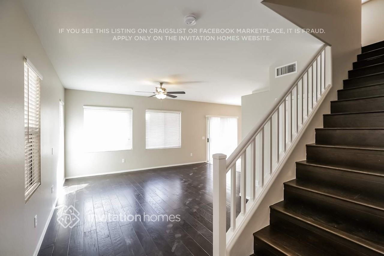 4013 W Pollack St - Photo 4 of 15