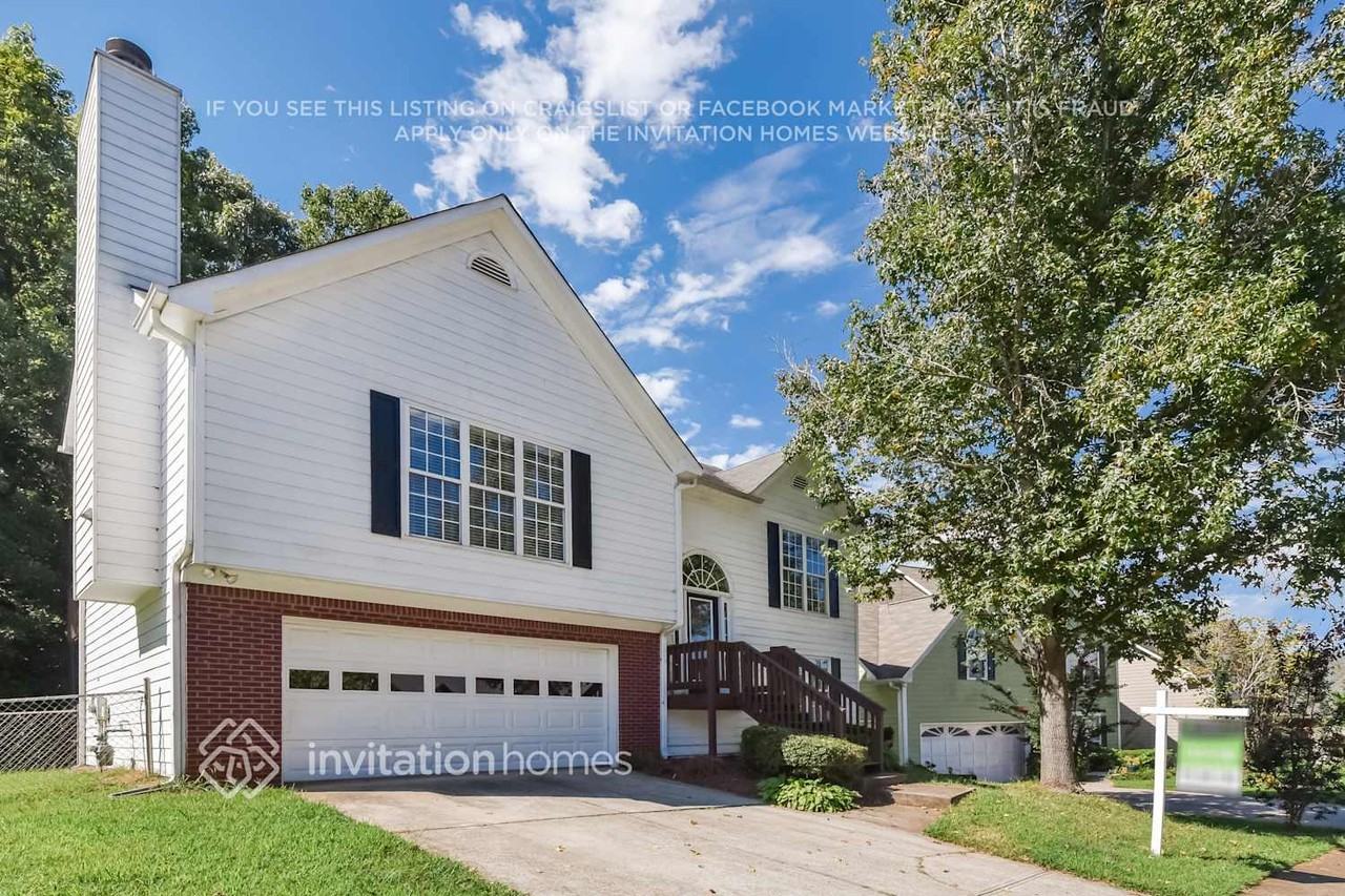 1652 Tunbridge Ln - Photo 3 of 21