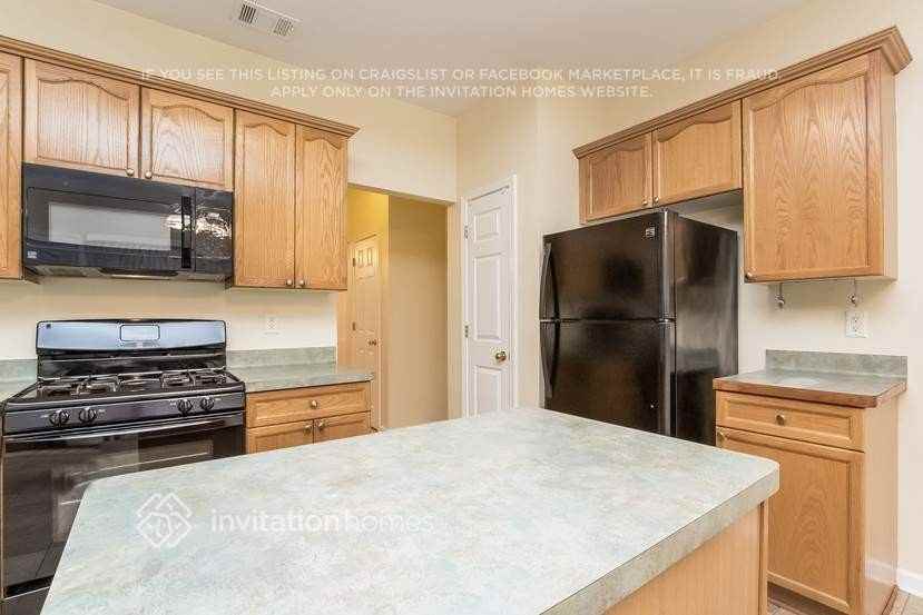 2820 Tattersall Ct - Photo 5 of 22