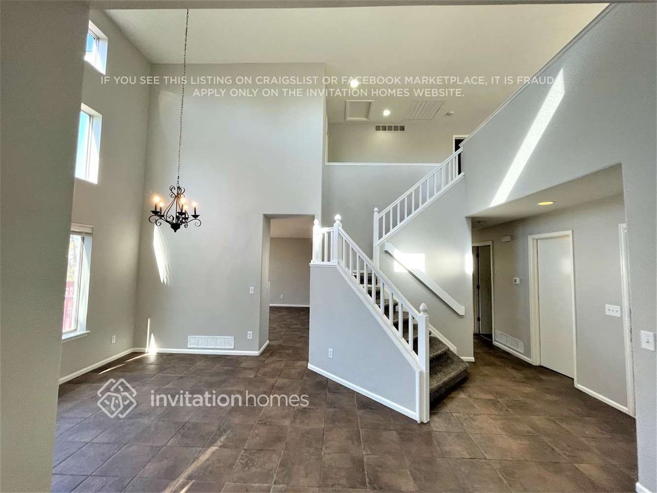 18254 E Adriatic Pl - Photo 6 of 16