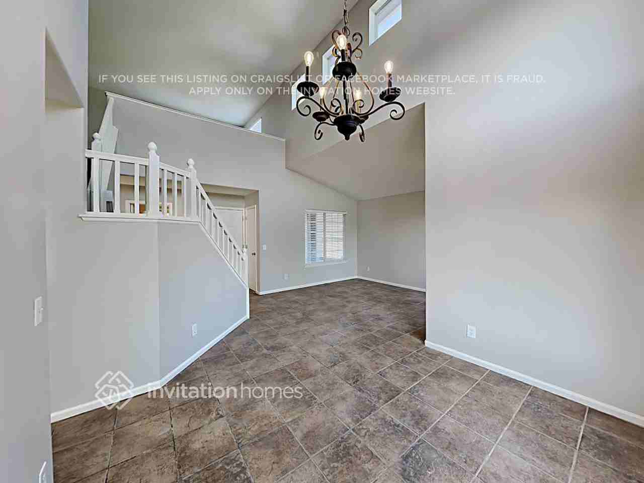18254 E Adriatic Pl - Photo 7 of 16