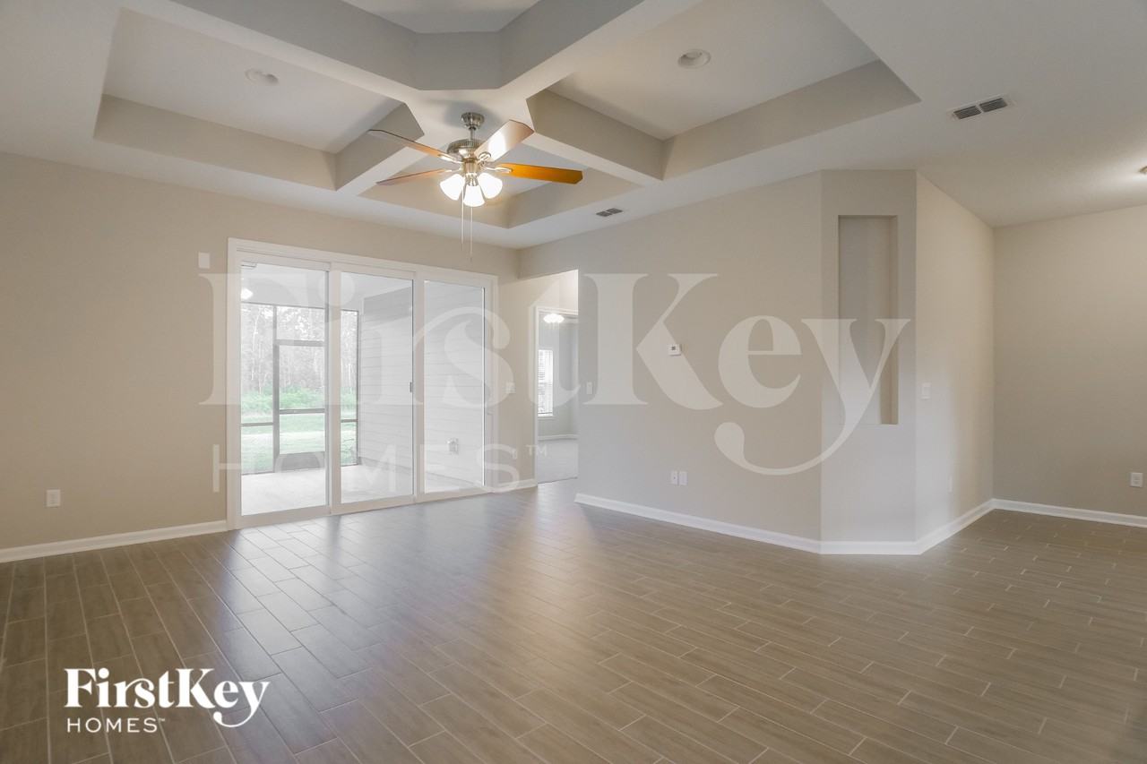 486 Grand Landings Pkwy - Photo 4 of 16