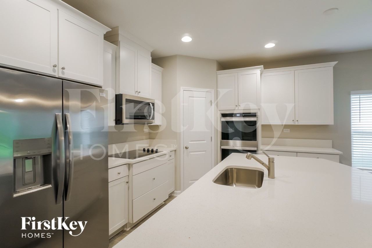 486 Grand Landings Pkwy - Photo 5 of 16