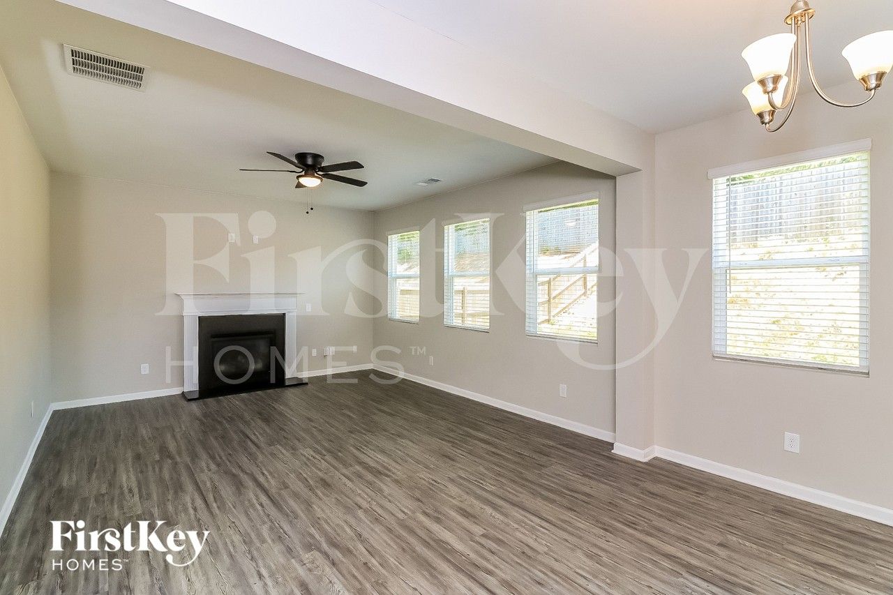 68 Valley Brook Way - Photo 2 of 15