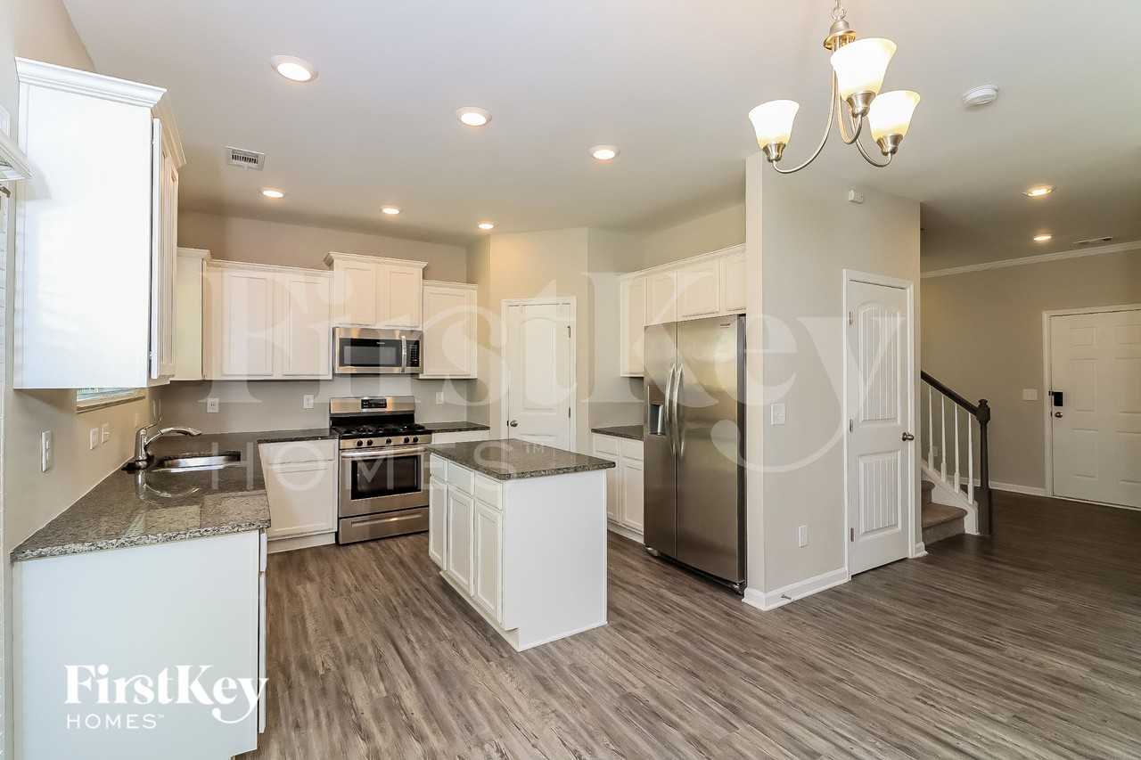 68 Valley Brook Way - Photo 6 of 15