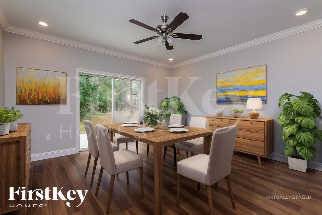 6177 Kinlock Ave - Photo 6 of 18